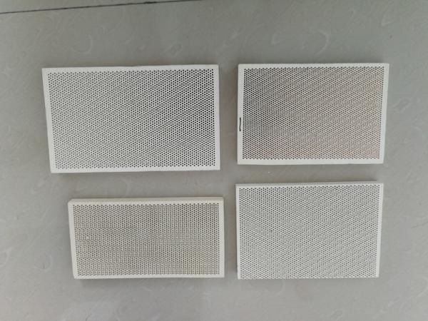 Rectangle Ceramic Burner Plate Heat Resisitance For BBQ Grill 135 * 80 * 13mm