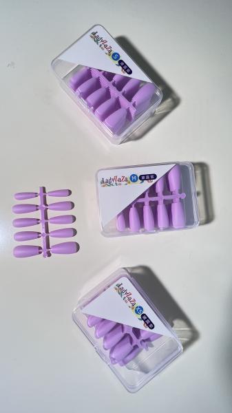 Marca privada 30pcs Pressão de gel suave em unhas falsas Amêndoas curtas Quadrado Falso unhas feitas à mão Pressão de gel francês em unhas
