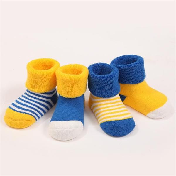 Colorful fashion knitted terry supersoft eco-friendly lovely cotton socks for infants
