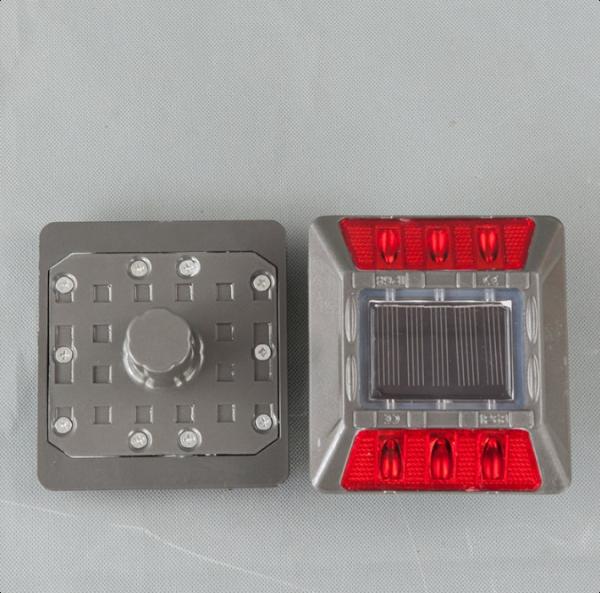 Waterproof Aluminum 6 LED Solar Stud Outdoor Driveway Road Stud Lamp