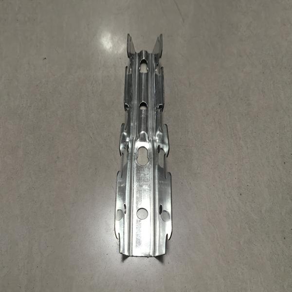 Alta resistencia a la corrosión 70 mm de metales de rodillo de pista de acero formado en frío longitud personalizable