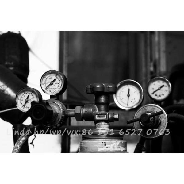 4-inch (100mm) Air Receiver Tank Pressure Gauge with 0-1.6MPa Range and Color-Coded Safety Zones