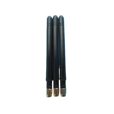 850/900/1800/1900/2100 MHz N Macho para SMA-Macho ângulo direito com impedância de entrada de 50Ω