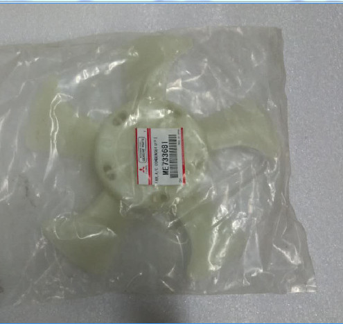 MB879984 Ventilateur de condensation d'air pour camions FV517