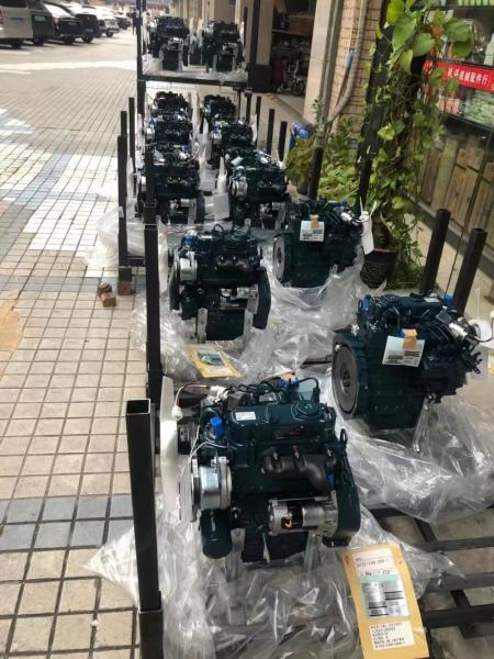3208 エンジンの部品の改装キット
