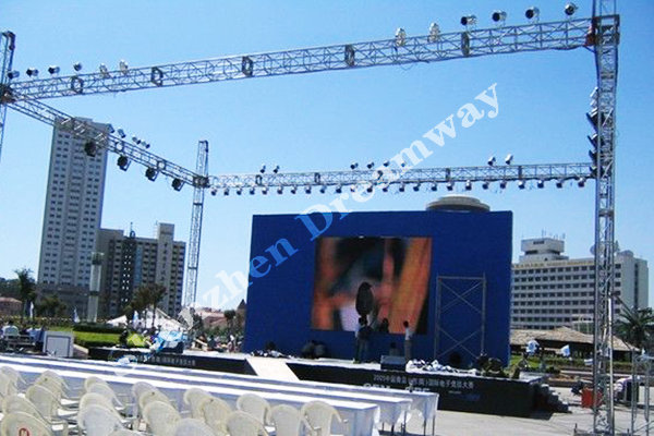 P4.81 Portable Outdoor Rental LED Display Screen Advertising Signs High Definition