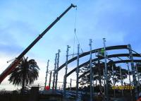 Arcos de aço curvos para edifícios com telhados de arcos Q235B Q355B