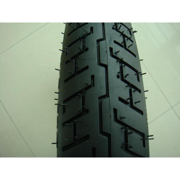 motorcycle tyre