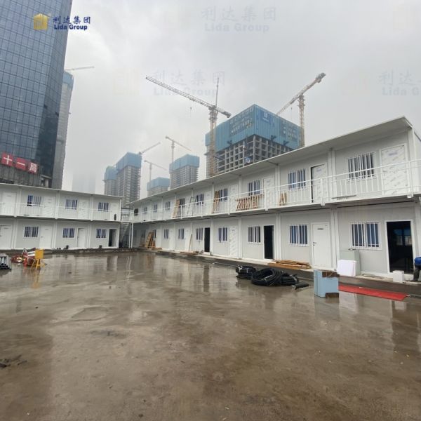 Engineered Prefab Container Houses Retail Spaces Container Home Construction Booths