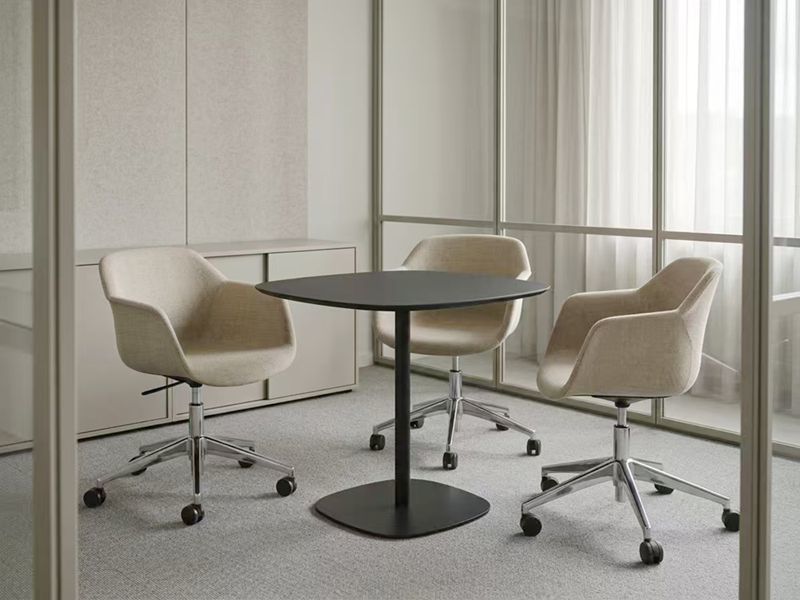 Ergonomic Bucket Office Chair OEM & ODM Meeting Room Chairs