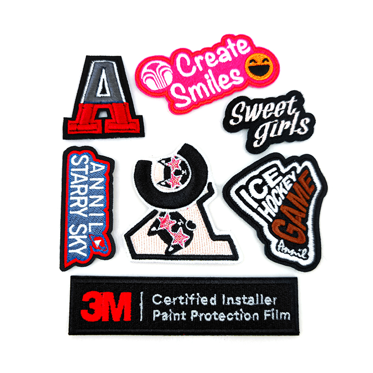 China Factory Wholesale Custom Ironing Embroidery Patch Random Style Embroidery Fabric Ironing Patch