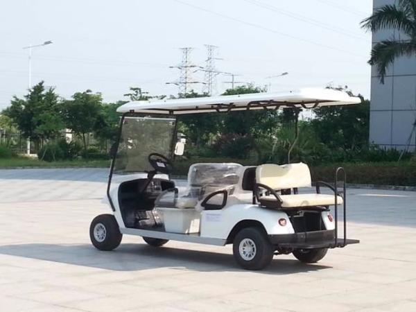 O carrinho de golfe de quatro passageiros elétrico pequeno com o UL do motor da C.C. 48V aprovou a cor branca