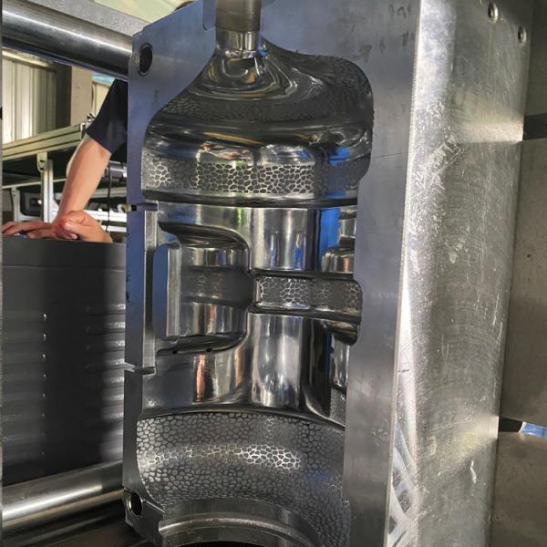 Máquina de moldagem de sopro de plástico semiautomática Siemens PLC para garrafa de animais de estimação de 6L Adequado