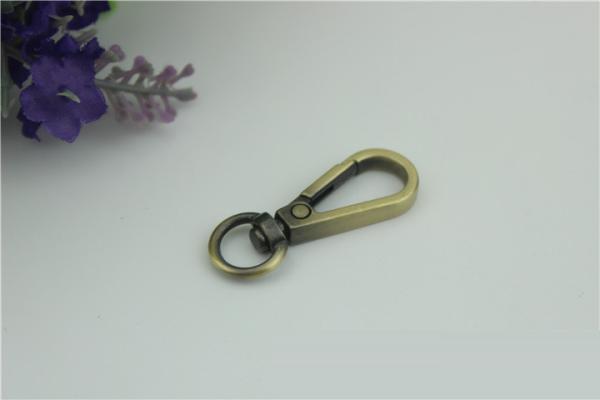 Factory direct sale metal zinc alloy 10 mm hanging brush anti brass snap hook for handbag