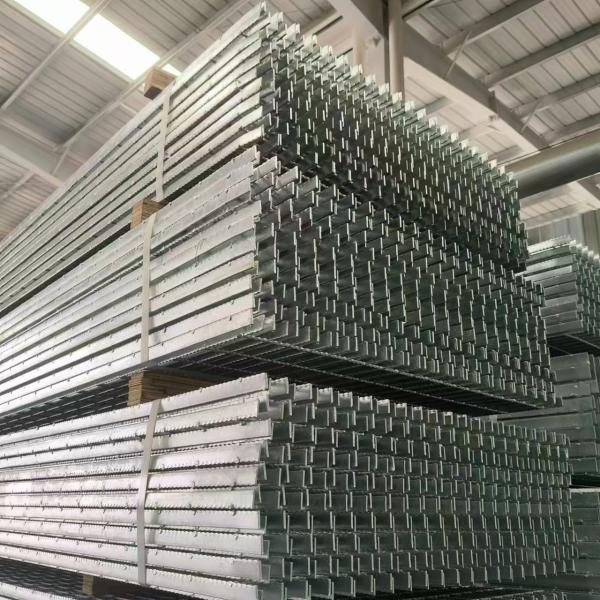 Equipamento automático de grades industriais de aço para filamentos abertos de aço