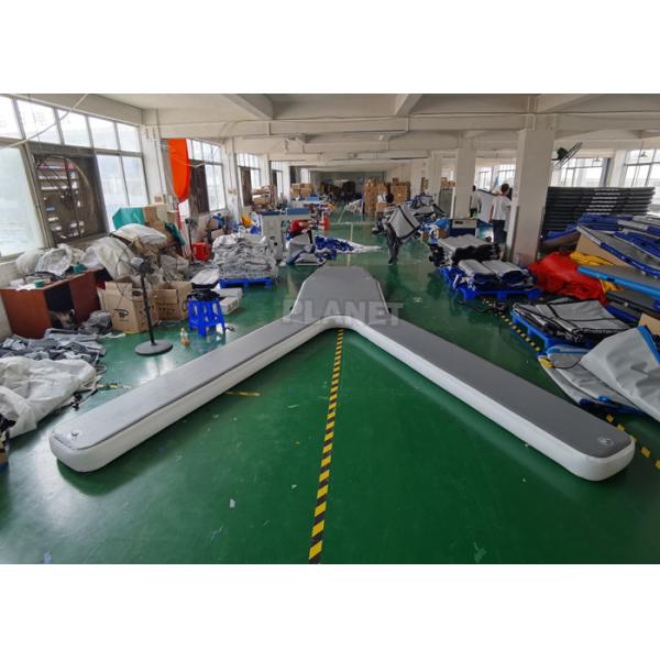 Y формирует серый цвет воды 6mL раздувного дока шлюпки понтона плавая