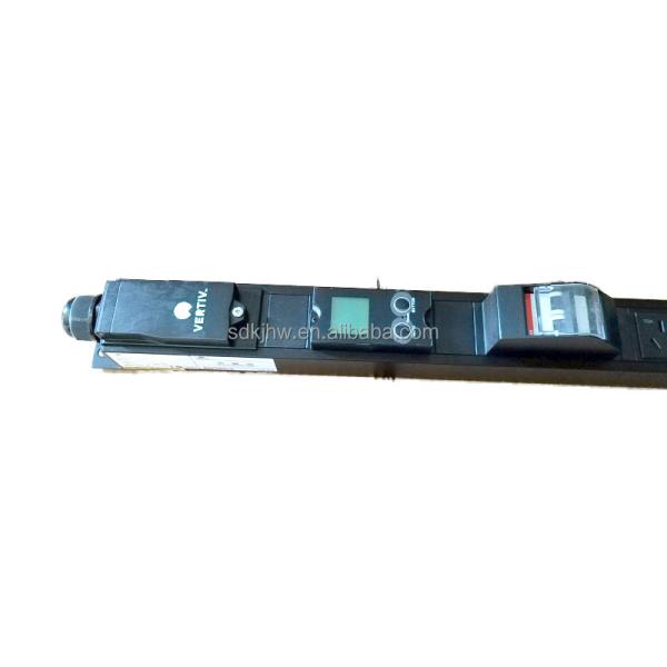 1U High Power Universal Type PDU 220V 40A 16A Input Switch Power Distribution Unit