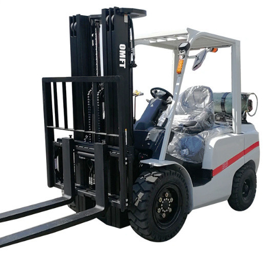 4ton LPG Forklift with Japanese Nissan K21 K25 Engine and Durable Steel Rubber Clamps