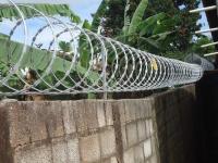 2024 KN Proteção de vedação Razor Barbed Wire Mesh 2.5mm No Quênia África do Sul Zimbabwe