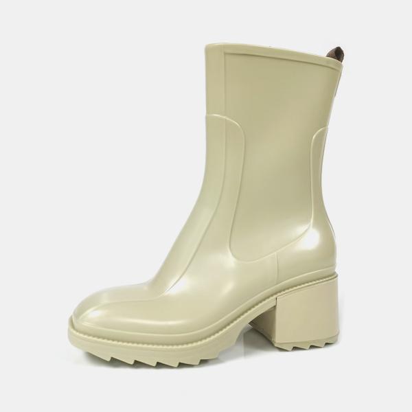 Anti Skid Reinforced Seamless Molded Mid Calf Rain Boots For Lady