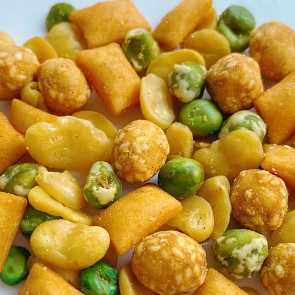 Asian Thai Style Coated Peanut Snack Customized Assorted Nut Snack Mix