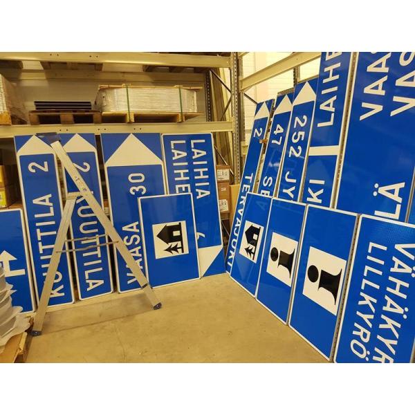 3003 2.85MM Thickness PVDF Color Coated Aluminum Sheet Advertising Board