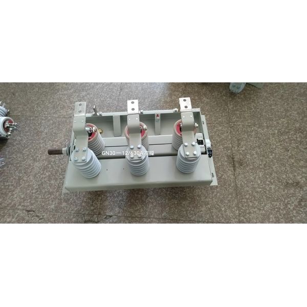 Electrical High Voltage Disconnect Switch , 3 Phase Isolator Switch GN19-12
