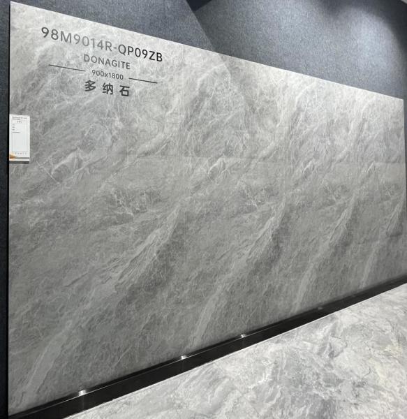 Durable Tiles 900x1800x9mm and Firebrick W.A 0.5% Exterior Floor Porcelain Glazed Polished Tile For House