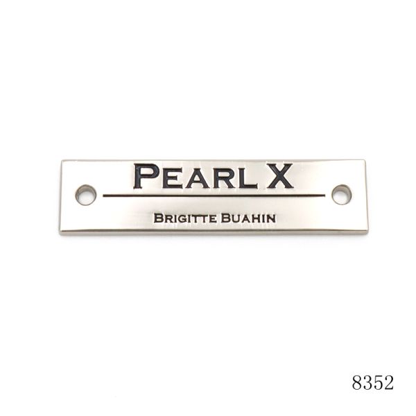 Eco Friendly Logo Name Plate Sewing Metal Logo Plate Square Custom Logo Name Tags for Bags
