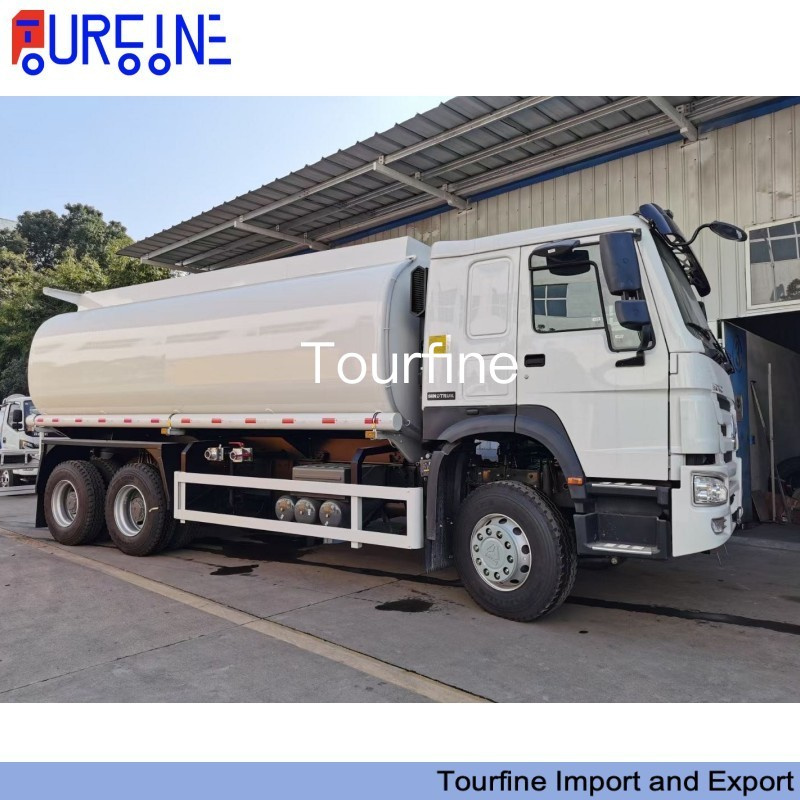 SINOTRUK HOWO 25000L Fuel Tank Truck With Fuel Dispenser 6X4 Diesel Oil Transport Tanker Truck For Sale