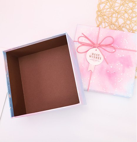 Caja de regalo de papel de lujo plegable del cuadrado de encargo de la impresión con la cinta