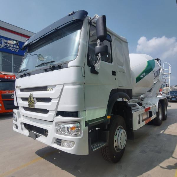 Portable Cement Mixer Truck with Sinotruk Chassis and Tyres Diesel Fuel Concrete Mixer