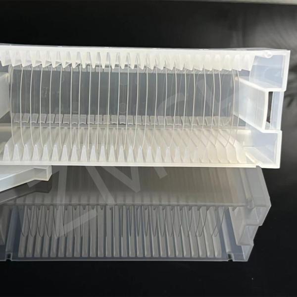 4inch Sapphire Wafer Sapphire Substrate Al2O3 Wafer 9.0mohs Transparent Ssp C-Axis