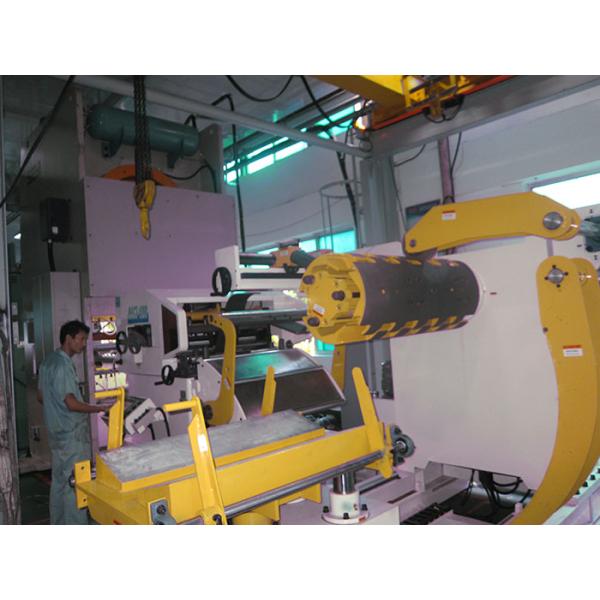 Двойная главная материальная нержавеющая сталь прессы фидера катушки рамки штемпелюя продукцию