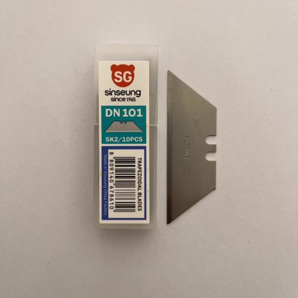 SK2 High Carbon Steel 9mm Snap Off Blades 0.6 Mm Thickness No Segments Precision Cutting