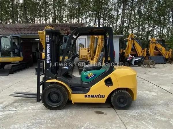 2012 Used Komatsu Original Japan Forklift 3 Ton Diesel FD30 FD80 FD50 Good Condition