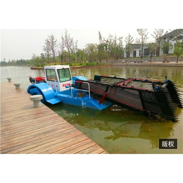 Motorized Trash Skimmer Boat 6.5KG with 30 - 150 HP 4 Rows
