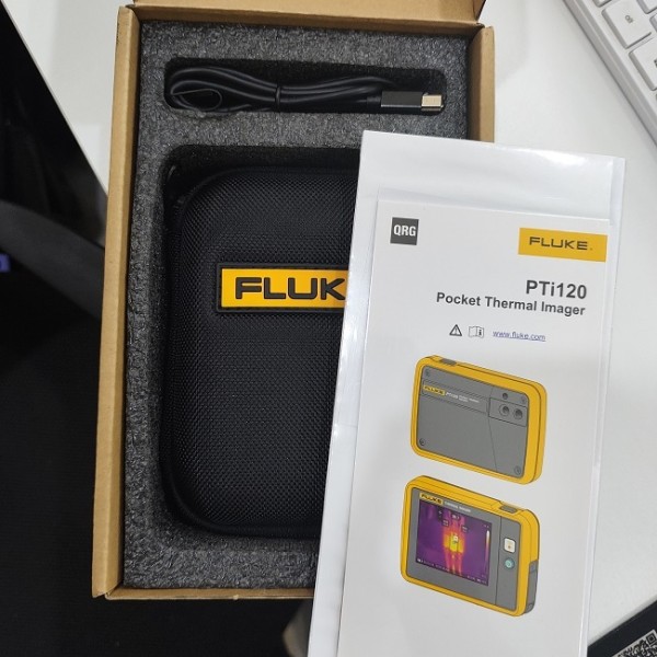 PTi120 FLUKE Pocket Thermal Imager for Industrial Inspection
