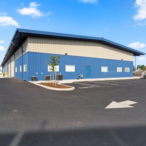 Strong Steel Structure Workshop Design And Install Support With Sliding Door