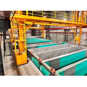 6063 6061 7075 Ligne de production d'anodisation d'alliages d'aluminium pour le traitement de surface solaire du cadre en aluminium