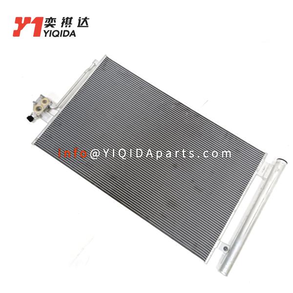 32339282 Ac Condenser Car Volvo XC40 Automotive Ac Condenser