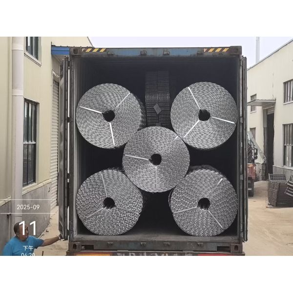 Metal Welded Wire Screen Subsea Offshore Everglades Oil Gas Pipeline Reinforcement Mesh