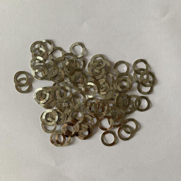 Кнопка Форма нержавеющей стали Волновая пружина CR2032 Монеты компоненты