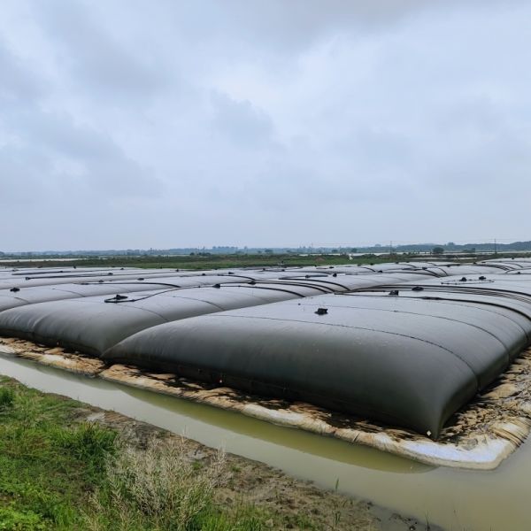 Sludge Treatment Geotextile Tubes Woven Geotextile Dewatering Tubes