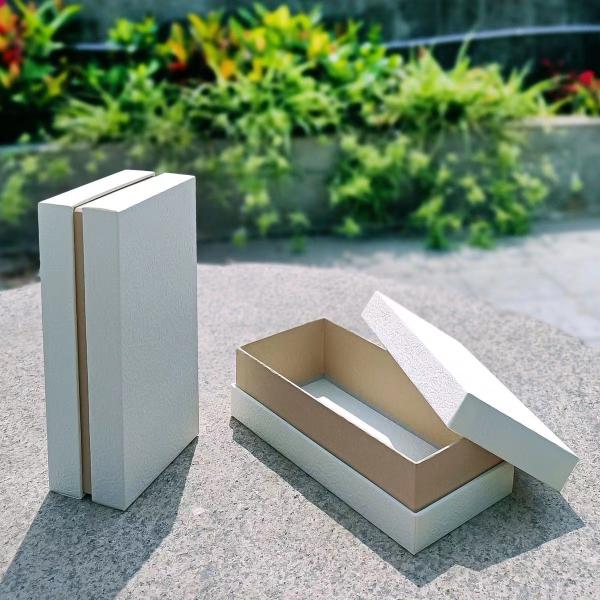 Gafas de sol de lujo Colección Embalaje de papel Envío Caja de regalo Conjunto para joyería Reloj