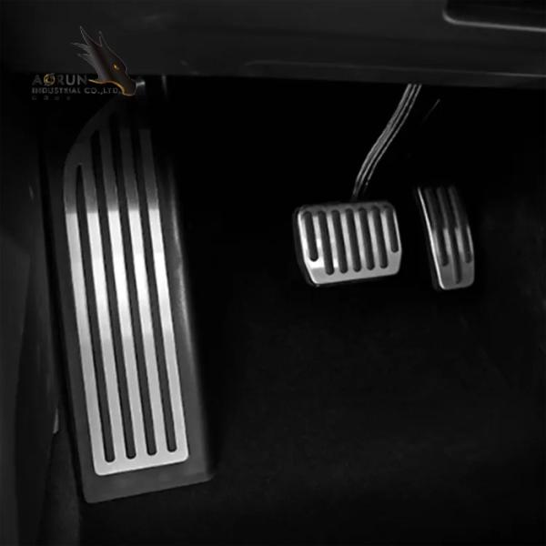 Accessories Aluminum Alloy Accelerator Brake Rest Pedal Car Foot Pedal Pads For Tesla Model 3 Model Y