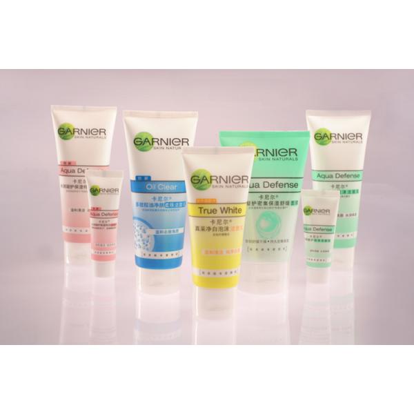 O diâmetro 45/50/60 milímetros de plástico laminou o tubo de PBL que empacota com luz da pérola