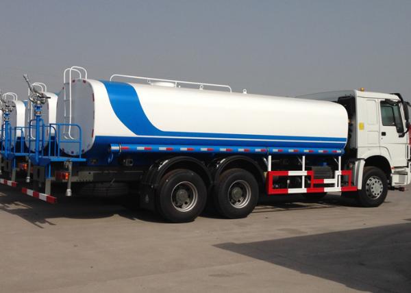Multifunctional 6×4 Water Sprayer Tanker Truck 22000L Capacity For Sidewalk Cleaning