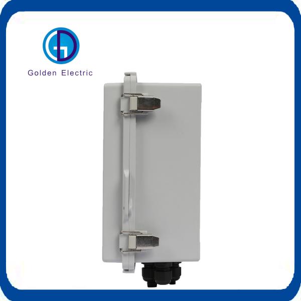 Customized 4 Ways Solar PV Combiner Box 1 Output Channel 1000V PV Combiner Box