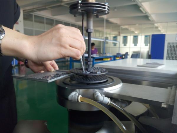 Os materiais de PCD/PCBN limpam os serviços de soldadura 90min 950 graus com pasta